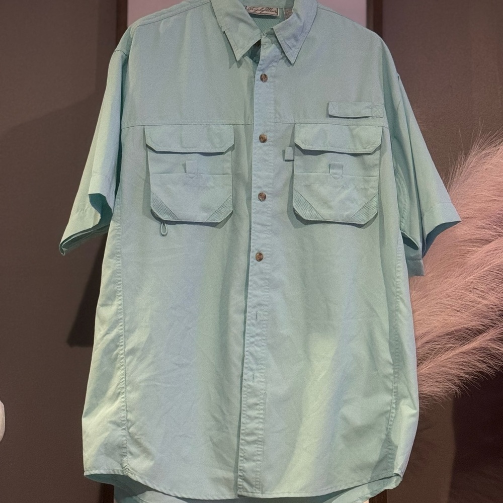 Casual Green Button Down Shirt with Relaxed Fit